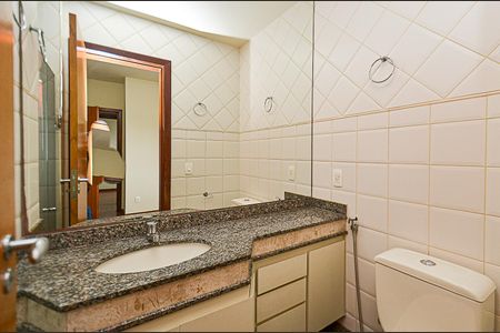 Apartamento à venda com 90m², 3 quartos e 2 vagas Apartamento à venda com 90m², 3 quartos e 2 vagasBanheiro Suíte