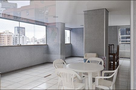 Apartamento à venda com 90m², 3 quartos e 2 vagas Apartamento à venda com 90m², 3 quartos e 2 vagasÁrea comum - Salão de festas