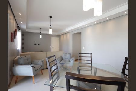 Apartamento à venda com 84m², 2 quartos e 2 vagasSala