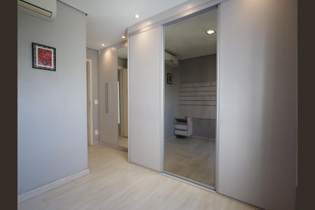 Apartamento à venda com 84m², 2 quartos e 2 vagasSuíte