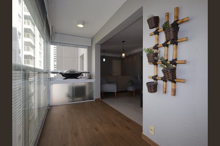 Apartamento à venda com 84m², 2 quartos e 2 vagasVaranda da Sala
