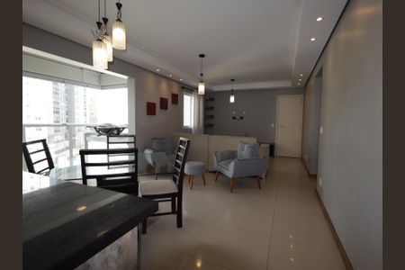 Apartamento à venda com 84m², 2 quartos e 2 vagasSala