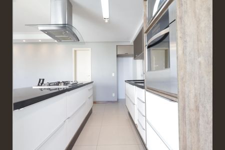 Apartamento à venda com 84m², 2 quartos e 2 vagasCozinha