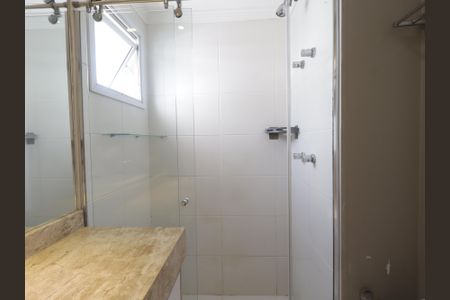 Apartamento à venda com 84m², 2 quartos e 2 vagasBanheiro da Suíte