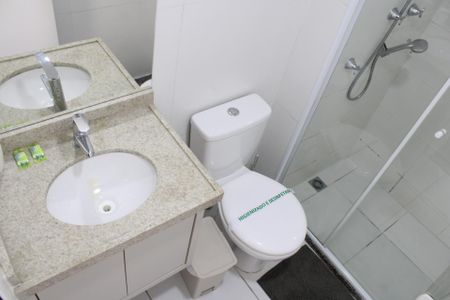 Banheiro Social de kitnet/studio para alugar com 1 quarto, 28m² em Brás, São Paulo