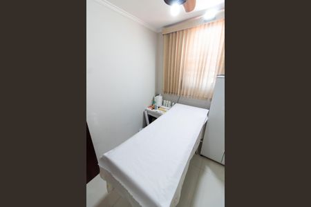 Casa à venda com 910m², 4 quartos e 7 vagas Casa à venda com 910m², 4 quartos e 7 vagasESCRITÓRIO