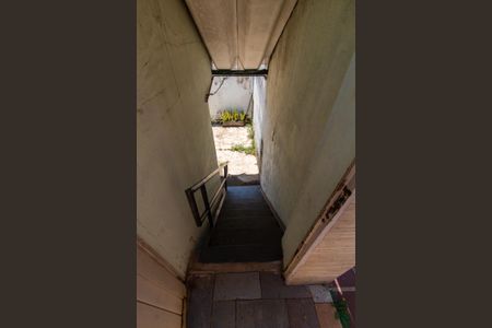 Casa à venda com 910m², 4 quartos e 7 vagas Casa à venda com 910m², 4 quartos e 7 vagasÁREA EXTERNA FUNDOS