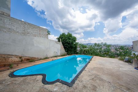 Casa para alugar com 300m², 2 quartos e sem vagaPISCINA