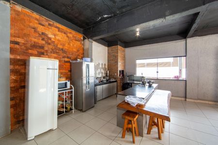 Casa para alugar com 300m², 2 quartos e sem vagaCOZINHA