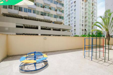 Apartamento à venda com 80m², 2 quartos e 1 vagaÁrea Comum