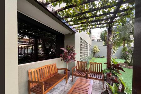 Apartamento à venda com 80m², 2 quartos e 1 vagaÁrea Comum