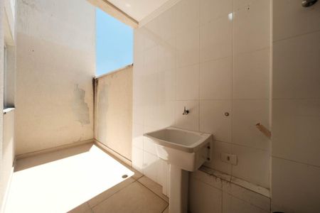 Apartamento para alugar com 65m², 2 quartos e 1 vagaÁrea de Serviço
