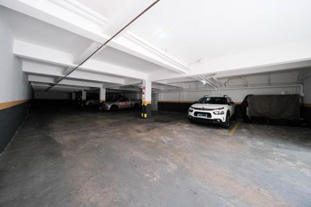 Apartamento para alugar com 65m², 2 quartos e 1 vagaGaragem