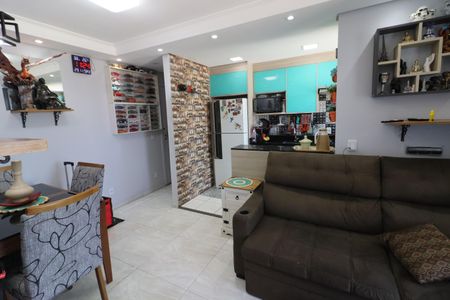 Sala de apartamento para alugar com 2 quartos, 49m² em São Pedro, Osasco