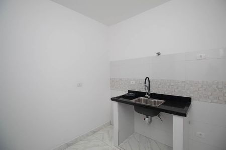 Cozinha de apartamento para alugar com 1 quarto, 43m² em Vila Nivi, São Paulo