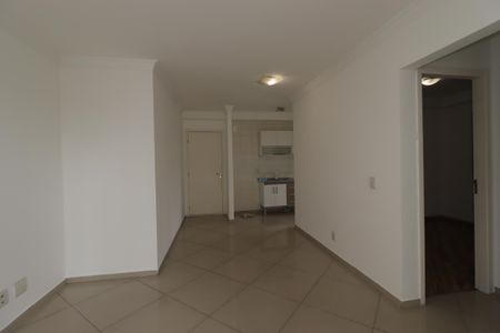 Sala de apartamento à venda com 2 quartos, 52m² em Vila Alzira, Santo André