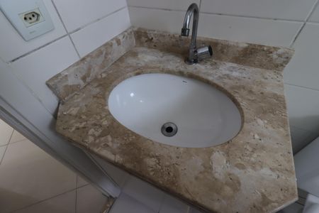 Apartamento para alugar com 52m², 2 quartos e 1 vagaBanheiro - Pia