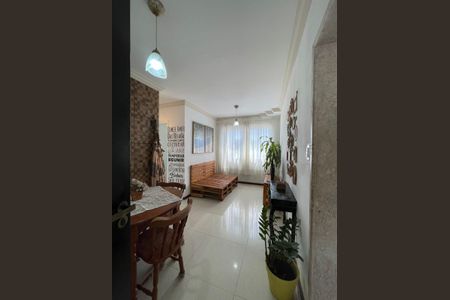 Apartamento para alugar com 48m², 2 quartos e 1 vaga Apartamento para alugar com 48m², 2 quartos e 1 vagaSala