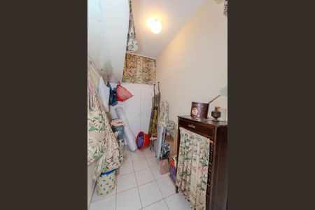 Apartamento para alugar com 135m², 4 quartos e 1 vagaQuarto de Serviço