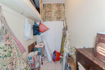 Apartamento para alugar com 135m², 4 quartos e 1 vagaQuarto de Serviço