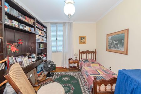 Apartamento para alugar com 135m², 4 quartos e 1 vagaQuarto 1