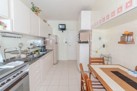 Apartamento para alugar com 135m², 4 quartos e 1 vagaCozinha