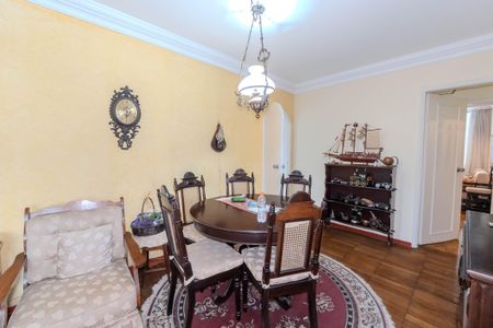 Sala de apartamento para alugar com 4 quartos, 135m² em Jardim Paulista, São Paulo