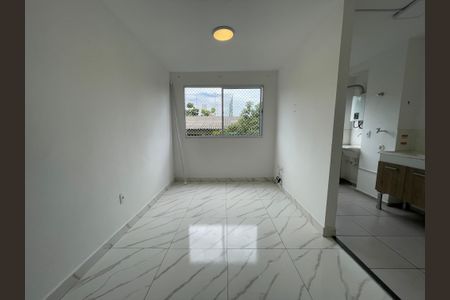 Sala de apartamento para alugar com 2 quartos, 41m² em Jardim Arpoador, São Paulo