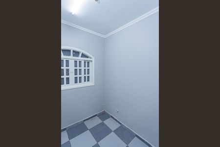 Casa para alugar com 180m², 2 quartos e 2 vagas Casa para alugar com 180m², 2 quartos e 2 vagasQuarto de Serviço