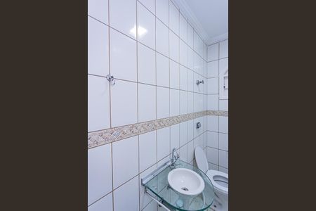 Casa para alugar com 180m², 2 quartos e 2 vagas Casa para alugar com 180m², 2 quartos e 2 vagasLavabo