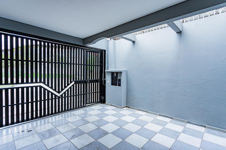 Casa para alugar com 180m², 2 quartos e 2 vagas Casa para alugar com 180m², 2 quartos e 2 vagasGaragem