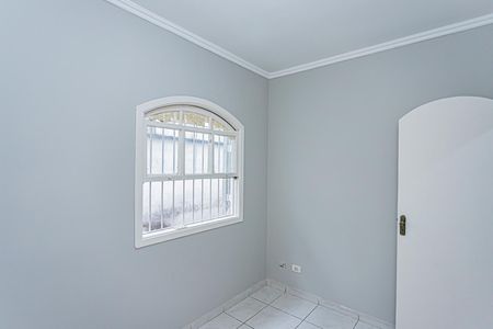 Casa para alugar com 180m², 2 quartos e 2 vagas Casa para alugar com 180m², 2 quartos e 2 vagasQuarto