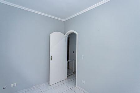 Casa para alugar com 180m², 2 quartos e 2 vagas Casa para alugar com 180m², 2 quartos e 2 vagasQuarto