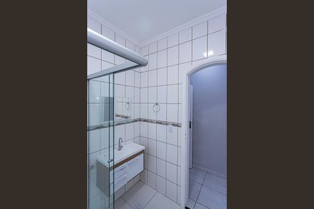 Casa para alugar com 180m², 2 quartos e 2 vagas Casa para alugar com 180m², 2 quartos e 2 vagasBanheiro suite