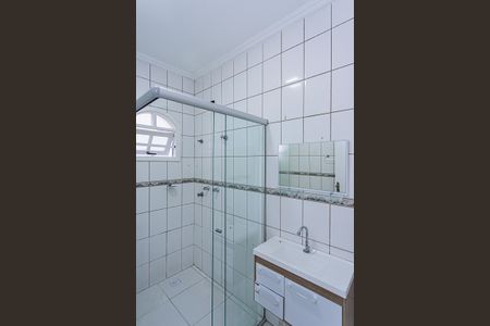 Casa para alugar com 180m², 2 quartos e 2 vagas Casa para alugar com 180m², 2 quartos e 2 vagasBanheiro suite