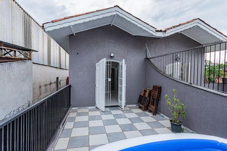 Casa para alugar com 180m², 2 quartos e 2 vagas Casa para alugar com 180m², 2 quartos e 2 vagasVaranda suite