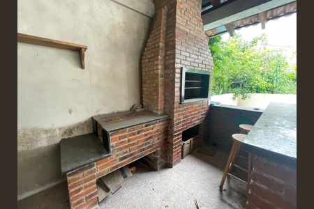 Casa à venda com 103m², 3 quartos e 1 vagaÁrea comum - Gourmet 