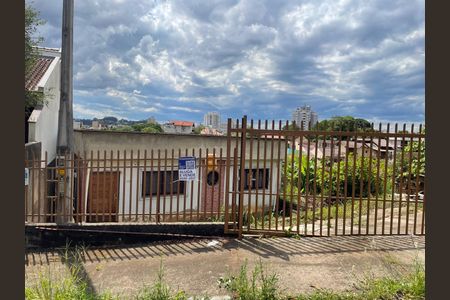 Casa à venda com 103m², 3 quartos e 1 vagaFachada com a placa - Placa instalada em 16/12/2025 Código QXFM-95