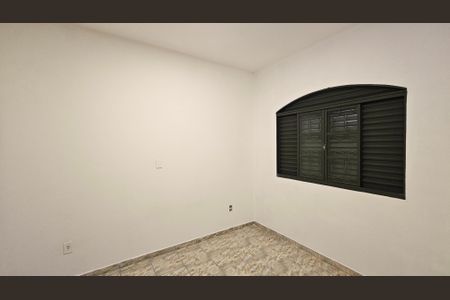 Casa à venda com 250m², 3 quartos e 4 vagas