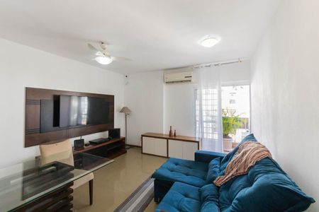 Sala de apartamento para alugar com 2 quartos, 64m² em Vila Isabel, Rio de Janeiro