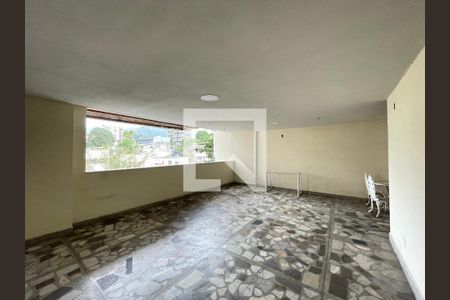 Apartamento à venda com 64m², 2 quartos e 1 vaga Apartamento à venda com 64m², 2 quartos e 1 vagaÁrea comum