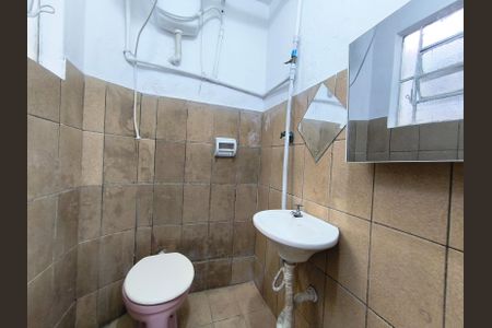 Casa para alugar com 38m², 1 quarto e sem vagaBanheiro