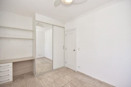 Apartamento para alugar com 164m², 4 quartos e 3 vagasQuarto 2