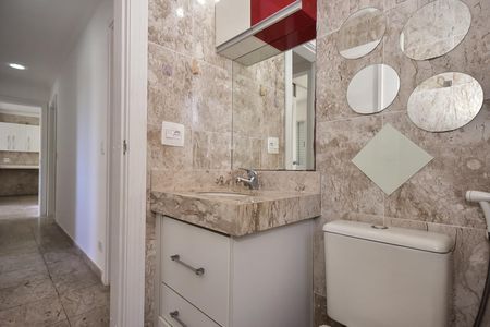 Apartamento para alugar com 164m², 4 quartos e 3 vagasBanheiro