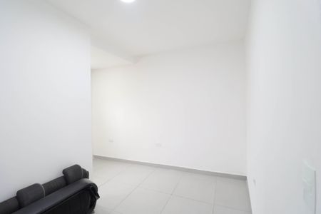 Casa para alugar com 90m², 2 quartos e 2 vagas