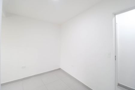 Casa para alugar com 90m², 2 quartos e 2 vagas