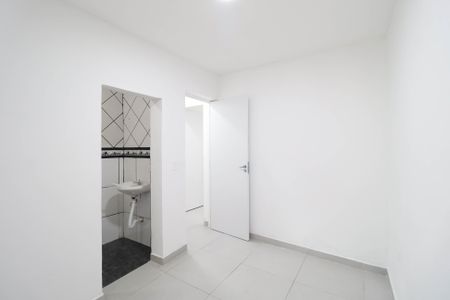 Casa para alugar com 90m², 2 quartos e 2 vagas
