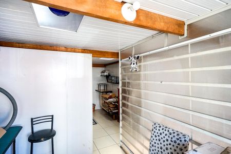 Casa à venda com 120m², 4 quartos e 2 vagasEscritório