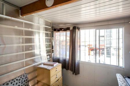 Casa à venda com 120m², 4 quartos e 2 vagasEscritório