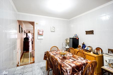 Casa à venda com 120m², 4 quartos e 2 vagasCopa